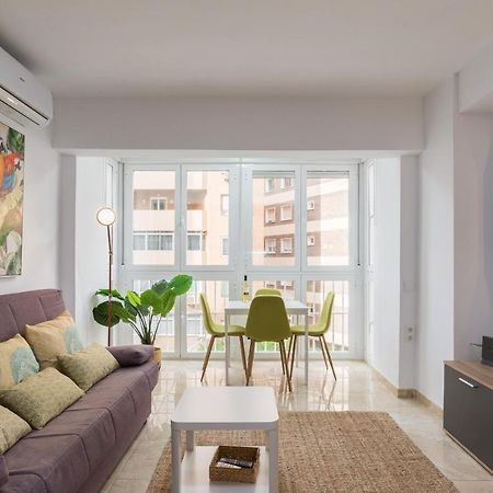 Mp5-Just Renovated Apartment Right On The Beach Málaga Dış mekan fotoğraf