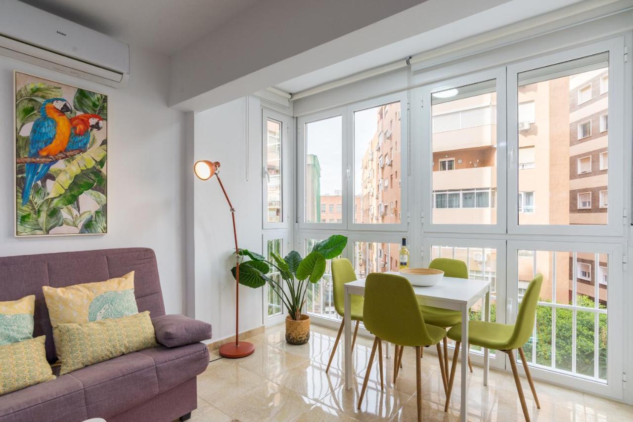 Mp5-Just Renovated Apartment Right On The Beach Málaga Dış mekan fotoğraf